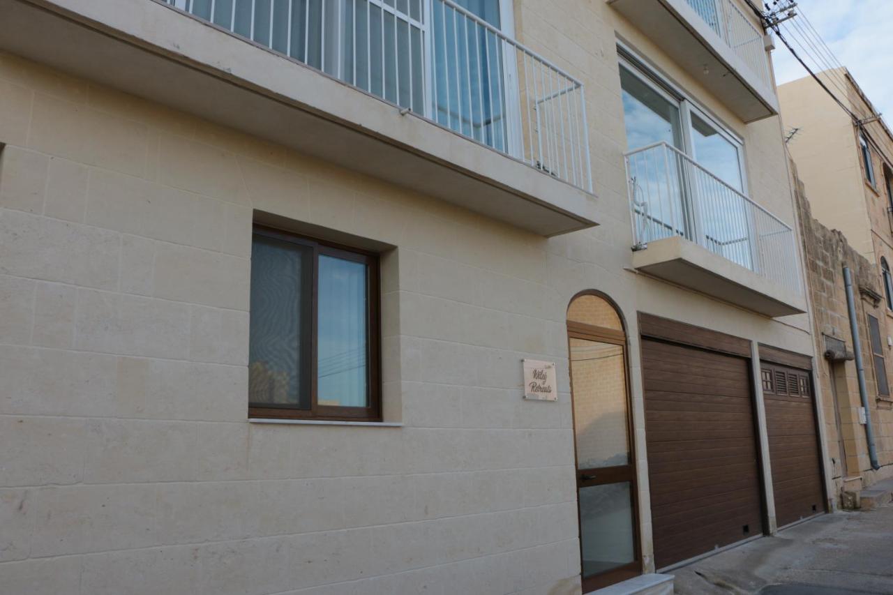 Wileg 4A Luxury Studio Apartment With Shared Swimming Pool. Qala Exterior photo